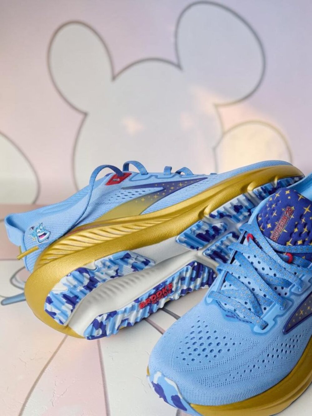 Brooks Glycerin 23 x Disney Genie Aladdin Womens Running Shoes Blue Gold NEW - Picture 2 of 7